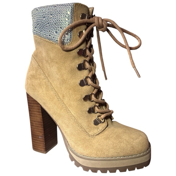 Madden Girl Shoes - Madden Girl Train-R a faux suede lace-up combat-boot w/ rhinestone detail SZ 6M